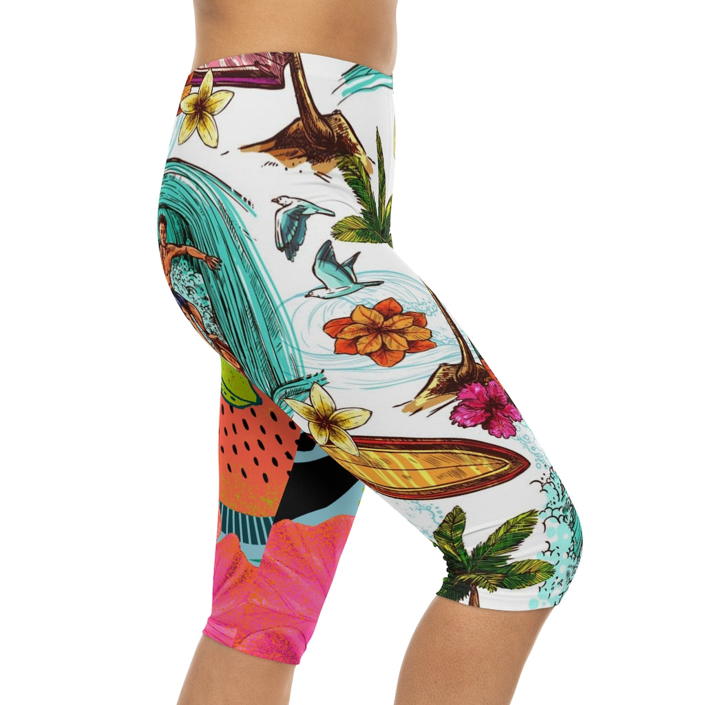 Women’s Capri Leggings (AOP)