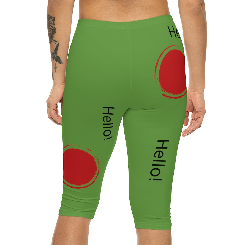 Women’s Capri Leggings (AOP)