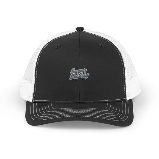 Embroidered Snapback Trucker Cap – Stylish Casual Wear for All Occasions